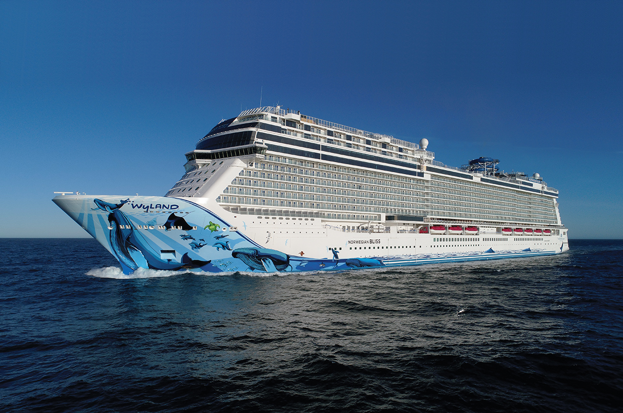 Norwegian Bliss Sets Panama Canal Record THE PANAMA PERSPECTIVE