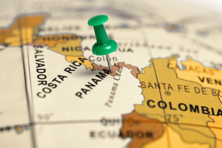 Location Panama. Green pin on the map.