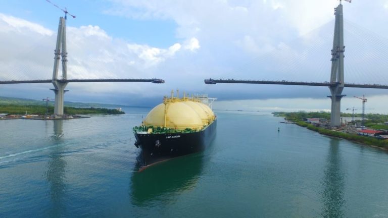 lng ship transit