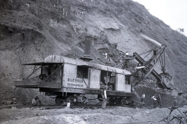 steam shovel