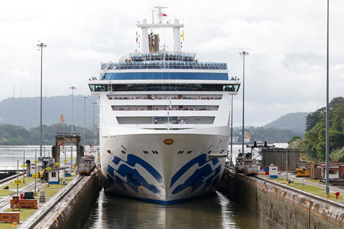 island princess cruise ship panama canal