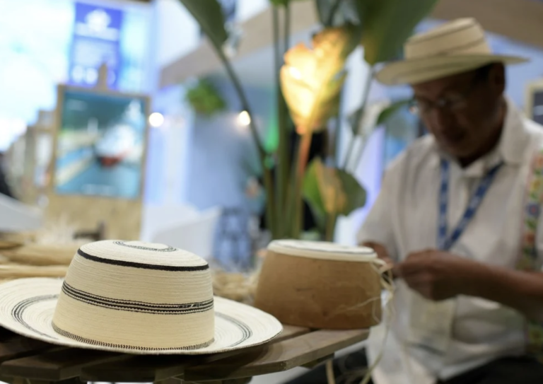 Screen Shot 2022-08-27 at 2.16.34 AM