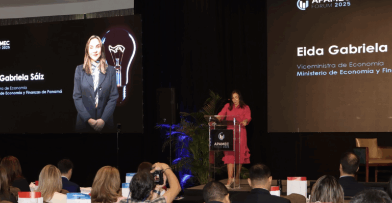 Graphical interface of Panama carbon market platform supporting carbon credit trading