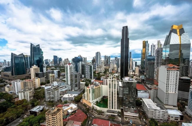 Panama leadership announces progress on Panama OECD accession during press conference