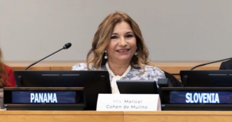 Panama First Lady speaking at the ALMA summit