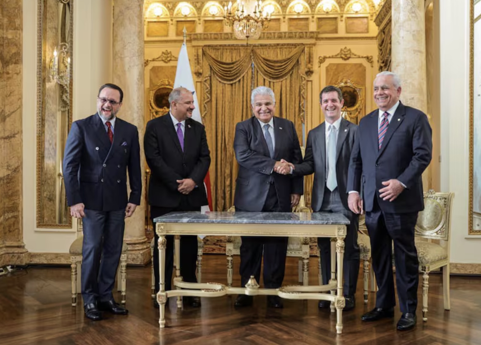 Panama does not compete with mercosur