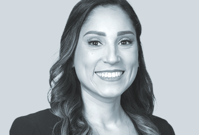 Professional team discussing corporate compliance Panama and risk management strategies for the real sector.