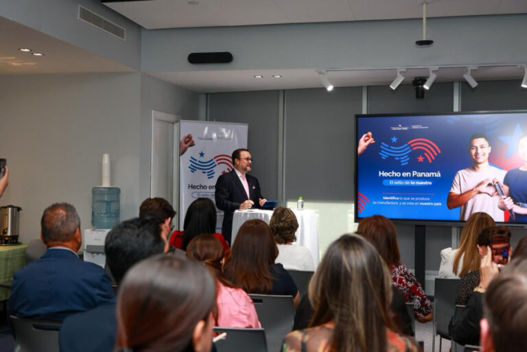 High-quality products featuring the Made in Panama Seal as part of the national export growth strategy.