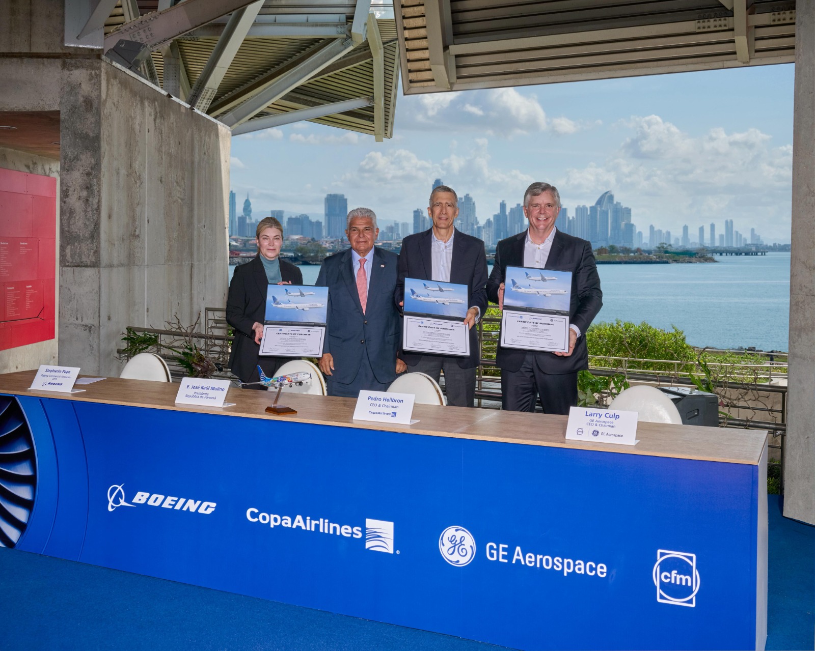 A modern airplane representing the Copa Airlines agreement and the ongoing success of the Panama tourism strategy.