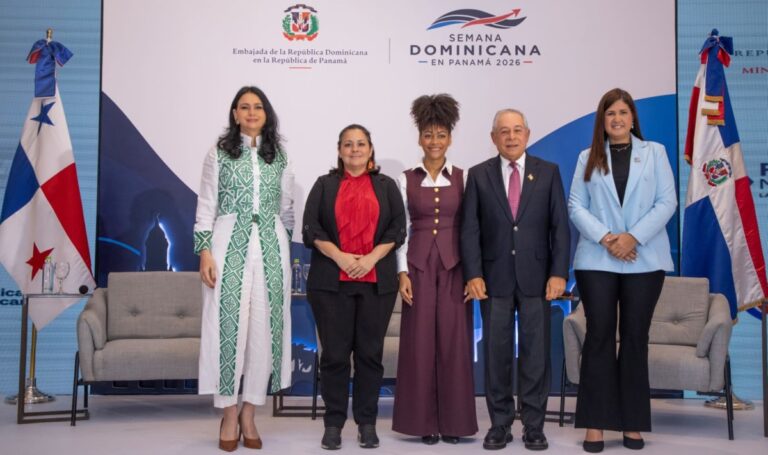Professional partners discussing Panama investment partnerships to enhance the film industry and tourism sector development.