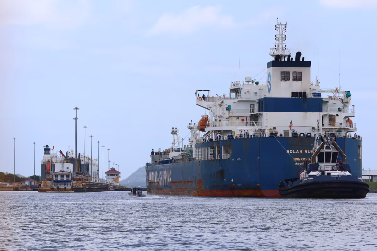 Panama Canal booking system allows cargo ships to navigate despite transit restrictions.